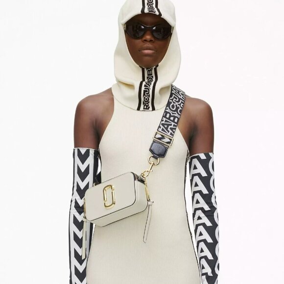 NWT! NEW! Marc Jacobs The Bi-Color Snapshot Cream and Black Crossbody Bag - Picture 3 of 16